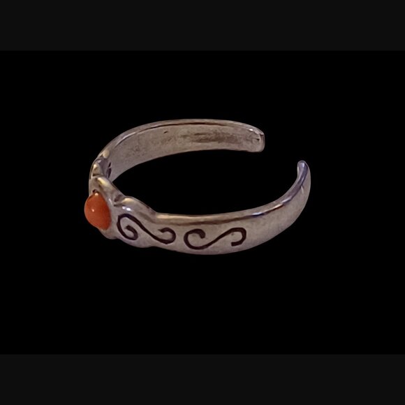 Silpada 925 Silver Scroll Red Coral Bead Adjustable Toe Ring Size 4 - Picture 2 of 9